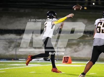 Thumbnail 1 in Texas Wind vs. Fort Bend Chargers HomeSchool (TAIAO Division 1 Semifinal) photogallery.