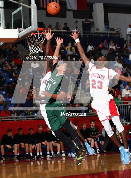 Thumbnail 3 in Norman North vs. Skyline (Thanksgiving Hoopfest) photogallery.