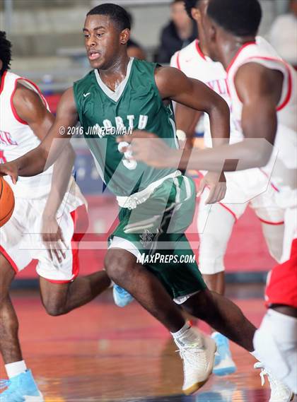 Thumbnail 3 in Norman North vs. Skyline (Thanksgiving Hoopfest) photogallery.