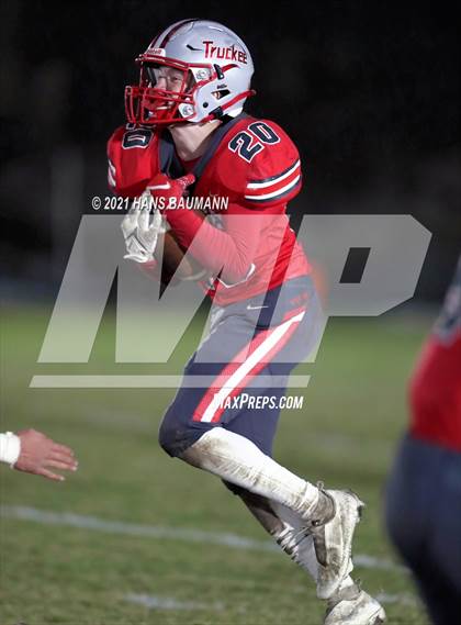 Thumbnail 2 in Fernley @ Truckee (NIAA 3A Northern Playoff) photogallery.