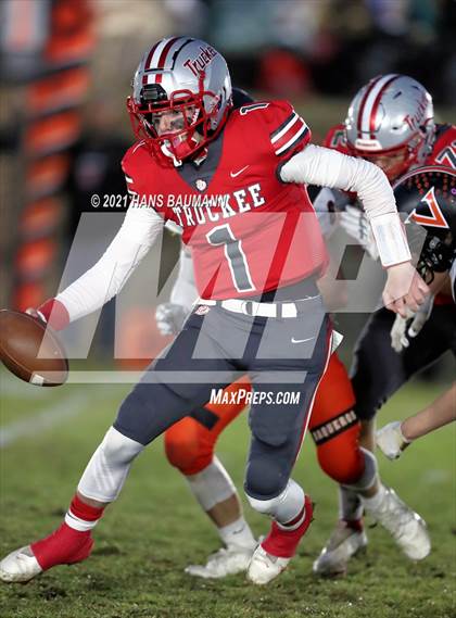 Thumbnail 2 in Fernley @ Truckee (NIAA 3A Northern Playoff) photogallery.