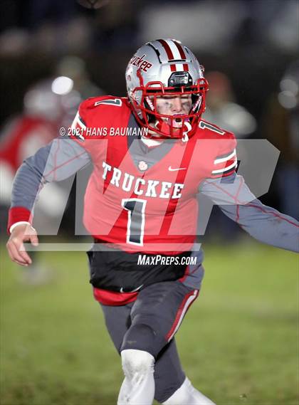 Thumbnail 1 in Fernley @ Truckee (NIAA 3A Northern Playoff) photogallery.