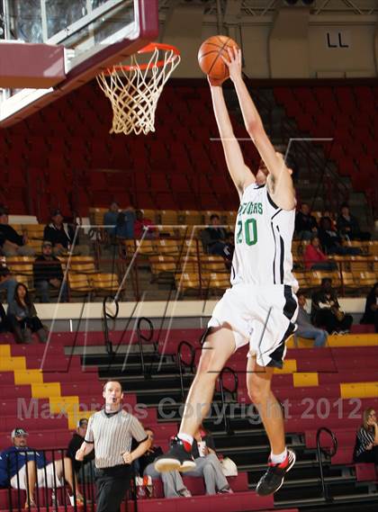 Thumbnail 3 in Green Country HomeSchool vs. Sunrise Christian Academy (Fantasy of Lights) photogallery.
