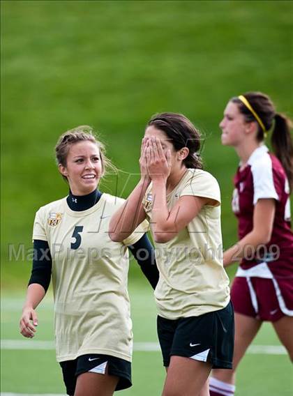 Thumbnail 3 in Davis vs Viewmont (Utah 5A Semifinal) photogallery.