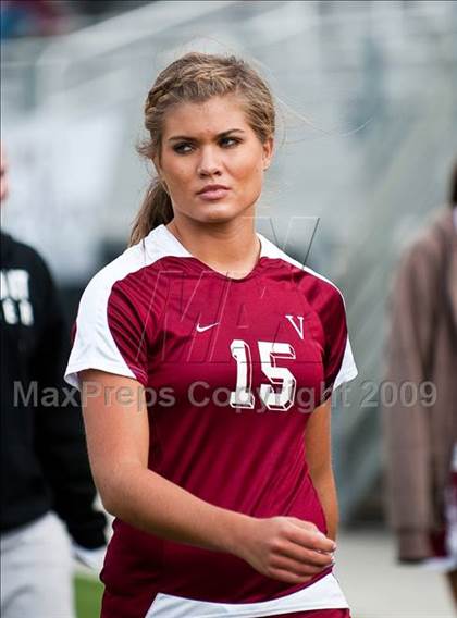 Thumbnail 1 in Davis vs Viewmont (Utah 5A Semifinal) photogallery.