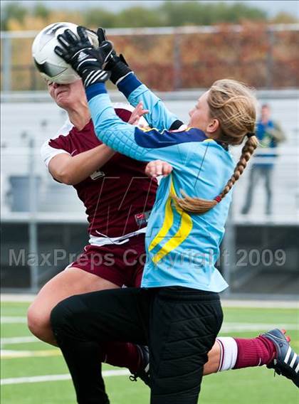 Thumbnail 1 in Davis vs Viewmont (Utah 5A Semifinal) photogallery.