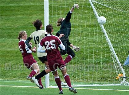 Thumbnail 3 in Davis vs Viewmont (Utah 5A Semifinal) photogallery.