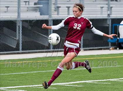 Thumbnail 3 in Davis vs Viewmont (Utah 5A Semifinal) photogallery.