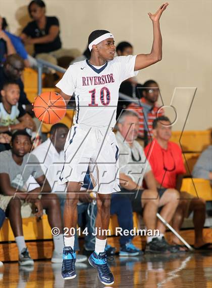 Thumbnail 3 in Florida Air Academy vs. Webster Groves (City of Palms Classic) photogallery.