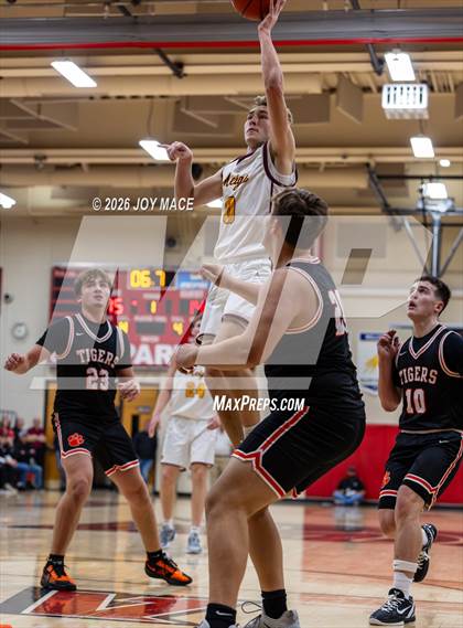 Thumbnail 2 in Waverly @ Meigs photogallery.