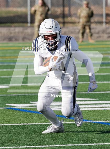 Thumbnail 3 in Thompson Valley vs. Evergreen (CHSAA 3A 1st Round) photogallery.