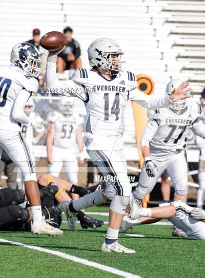 Thumbnail 3 in Thompson Valley vs. Evergreen (CHSAA 3A 1st Round) photogallery.