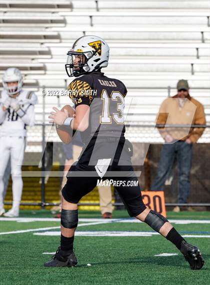 Thumbnail 2 in Thompson Valley vs. Evergreen (CHSAA 3A 1st Round) photogallery.
