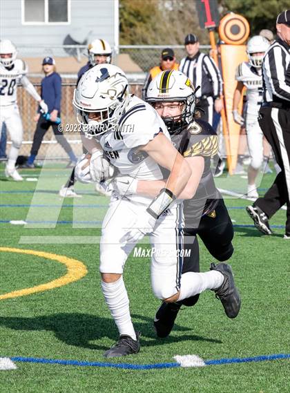 Thumbnail 3 in Thompson Valley vs. Evergreen (CHSAA 3A 1st Round) photogallery.