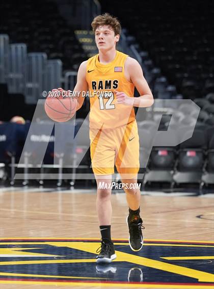 Thumbnail 1 in Green Mountain vs. Dakota Ridge @ Pepsi Center photogallery.