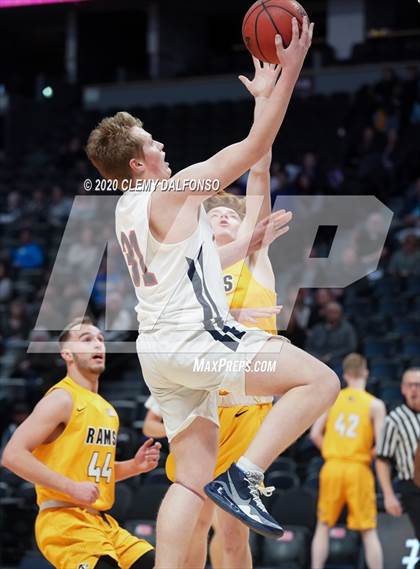 Thumbnail 1 in Green Mountain vs. Dakota Ridge @ Pepsi Center photogallery.
