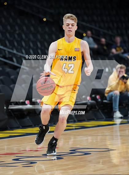 Thumbnail 2 in Green Mountain vs. Dakota Ridge @ Pepsi Center photogallery.