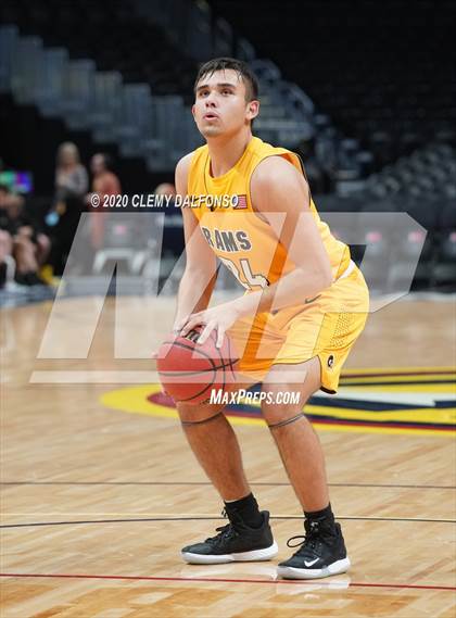 Thumbnail 1 in Green Mountain vs. Dakota Ridge @ Pepsi Center photogallery.
