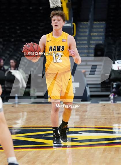 Thumbnail 2 in Green Mountain vs. Dakota Ridge @ Pepsi Center photogallery.