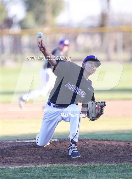 Thumbnail 2 in Johansen @ Riverbank photogallery.