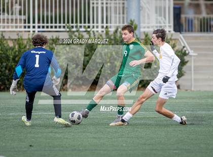 Thumbnail 1 in El Toro vs. Edison (Hawks Invitational Tournament) photogallery.