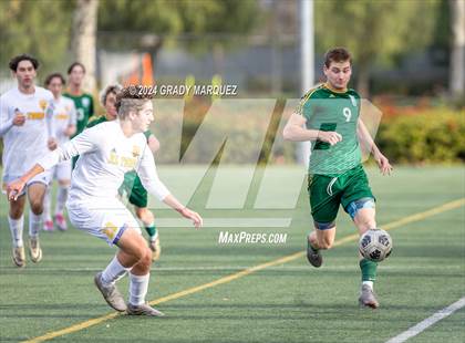 Thumbnail 1 in El Toro vs. Edison (Hawks Invitational Tournament) photogallery.