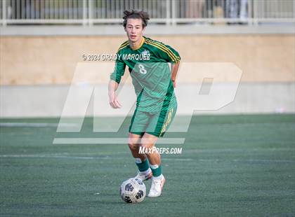 Thumbnail 3 in El Toro vs. Edison (Hawks Invitational Tournament) photogallery.