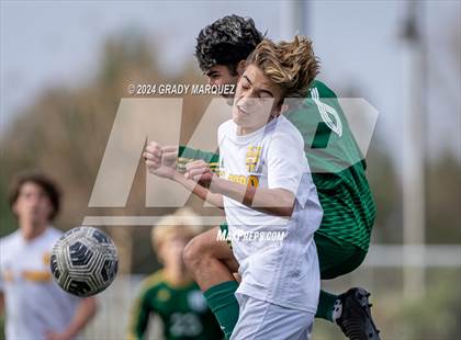 Thumbnail 2 in El Toro vs. Edison (Hawks Invitational Tournament) photogallery.