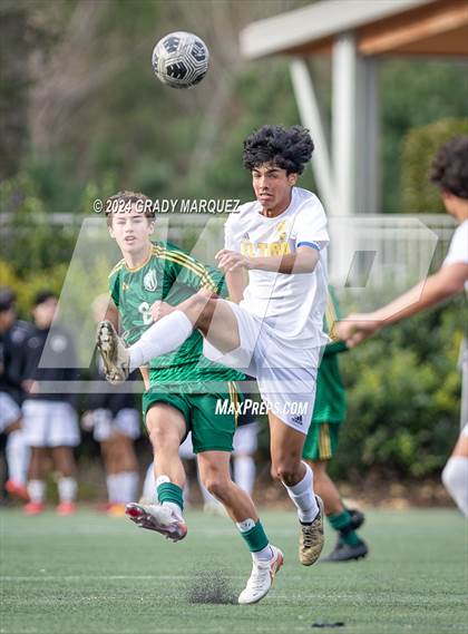 Thumbnail 3 in El Toro vs. Edison (Hawks Invitational Tournament) photogallery.
