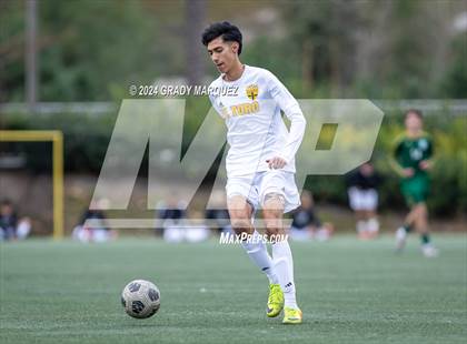 Thumbnail 2 in El Toro vs. Edison (Hawks Invitational Tournament) photogallery.