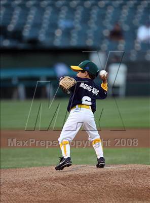 Thumbnail 3 in St. Mary's vs. De La Salle (Dave Stewart/Oakland A's Showdown) photogallery.