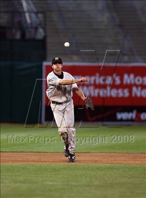 Thumbnail 2 in St. Mary's vs. De La Salle (Dave Stewart/Oakland A's Showdown) photogallery.