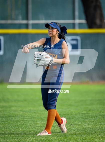 Thumbnail 1 in Salpointe Catholic @ Cienega photogallery.