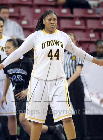 Thumbnail 3 in Windward vs. Bishop O'Dowd (CIF State Open Division Final) photogallery.