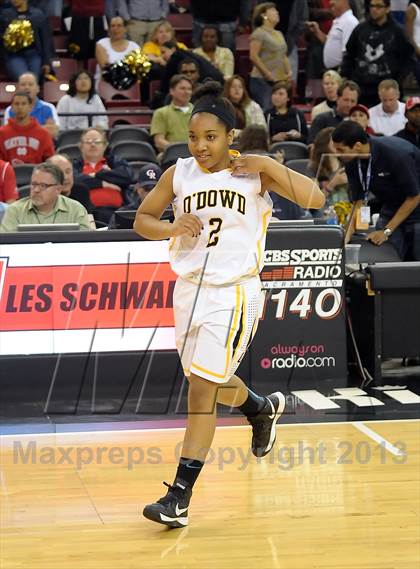 Thumbnail 1 in Windward vs. Bishop O'Dowd (CIF State Open Division Final) photogallery.