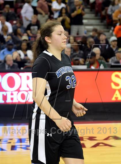 Thumbnail 3 in Windward vs. Bishop O'Dowd (CIF State Open Division Final) photogallery.