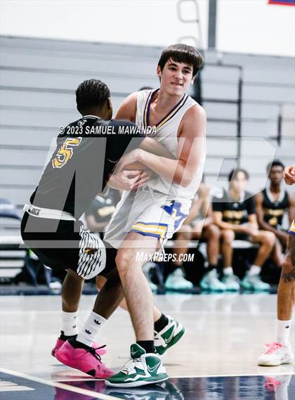 Thumbnail 1 in King/Drew vs Muir (21st Annual Rose City Roundball Classic) photogallery.