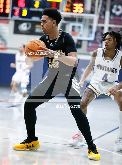 Thumbnail 2 in King/Drew vs Muir (21st Annual Rose City Roundball Classic) photogallery.
