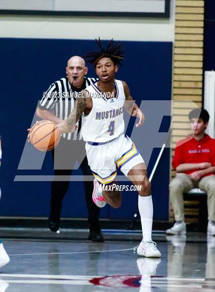 Thumbnail 3 in King/Drew vs Muir (21st Annual Rose City Roundball Classic) photogallery.