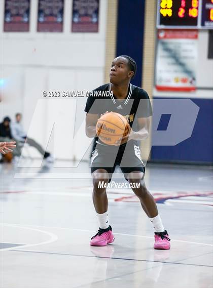Thumbnail 3 in King/Drew vs Muir (21st Annual Rose City Roundball Classic) photogallery.