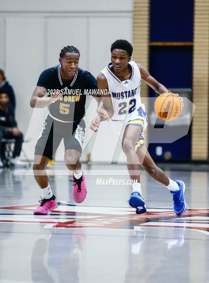 Thumbnail 1 in King/Drew vs Muir (21st Annual Rose City Roundball Classic) photogallery.