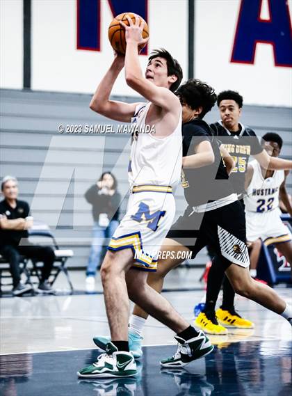 Thumbnail 1 in King/Drew vs Muir (21st Annual Rose City Roundball Classic) photogallery.