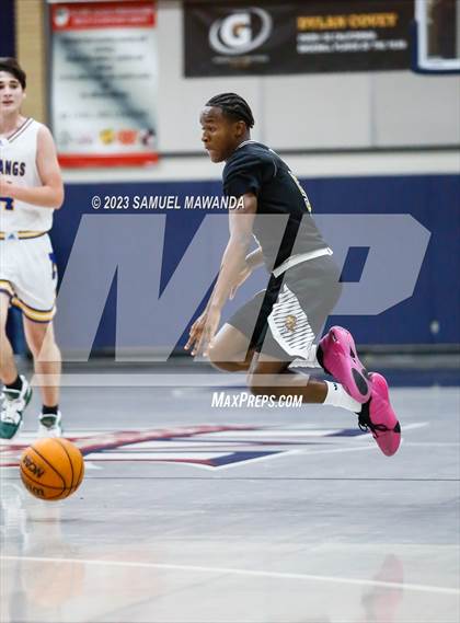 Thumbnail 3 in King/Drew vs Muir (21st Annual Rose City Roundball Classic) photogallery.