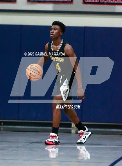 Thumbnail 3 in King/Drew vs Muir (21st Annual Rose City Roundball Classic) photogallery.