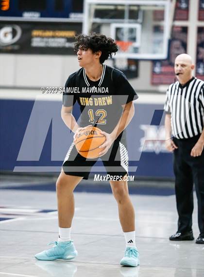 Thumbnail 2 in King/Drew vs Muir (21st Annual Rose City Roundball Classic) photogallery.