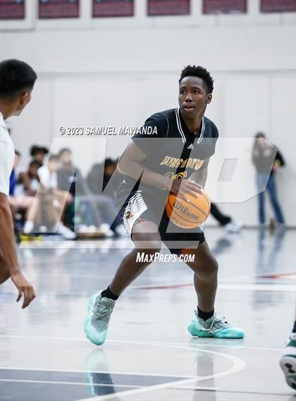 Thumbnail 2 in King/Drew vs Muir (21st Annual Rose City Roundball Classic) photogallery.