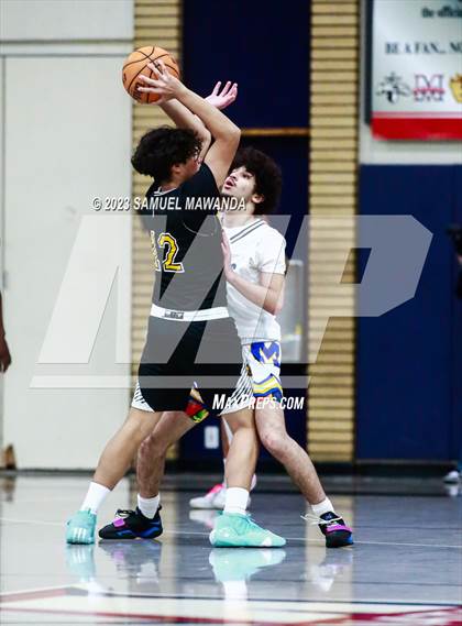 Thumbnail 2 in King/Drew vs Muir (21st Annual Rose City Roundball Classic) photogallery.