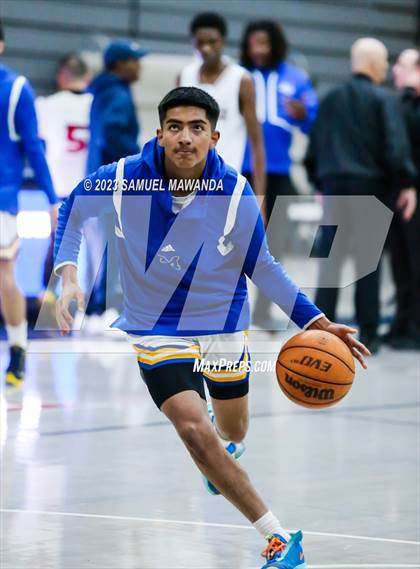 Thumbnail 2 in King/Drew vs Muir (21st Annual Rose City Roundball Classic) photogallery.