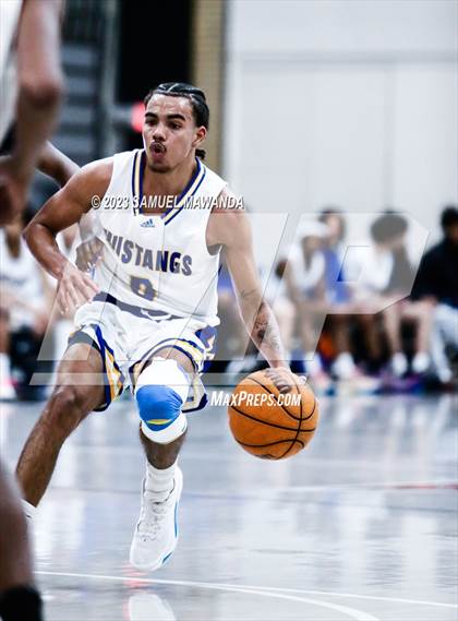 Thumbnail 3 in King/Drew vs Muir (21st Annual Rose City Roundball Classic) photogallery.