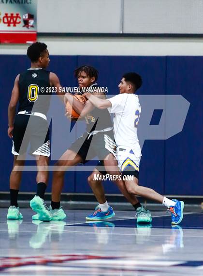 Thumbnail 3 in King/Drew vs Muir (21st Annual Rose City Roundball Classic) photogallery.